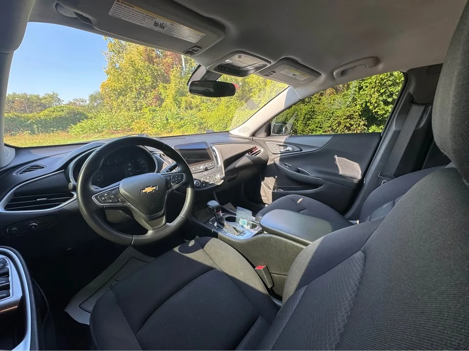 2020 Chevrolet Malibu - Image 7 of 10