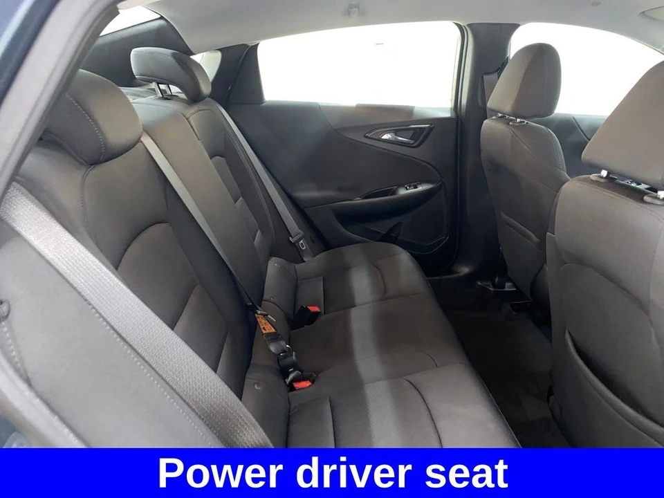 2020 Chevrolet Malibu - Image 10 of 12