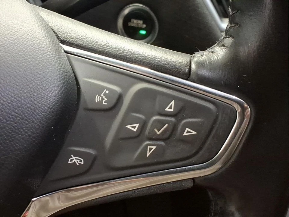 2020 Chevrolet Malibu - Image 18 of 21