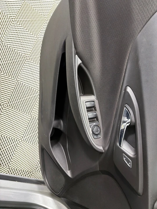 2020 Chevrolet Malibu - Image 12 of 12
