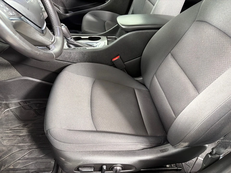 2020 Chevrolet Malibu - Image 12 of 12