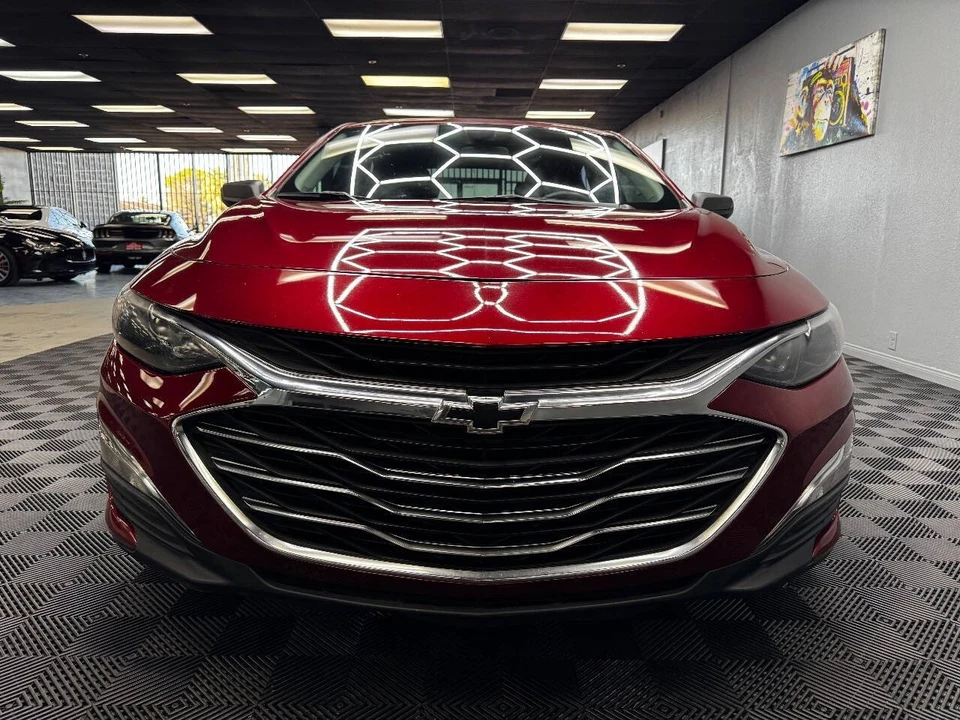 2020 Chevrolet Malibu - Image 4 of 12