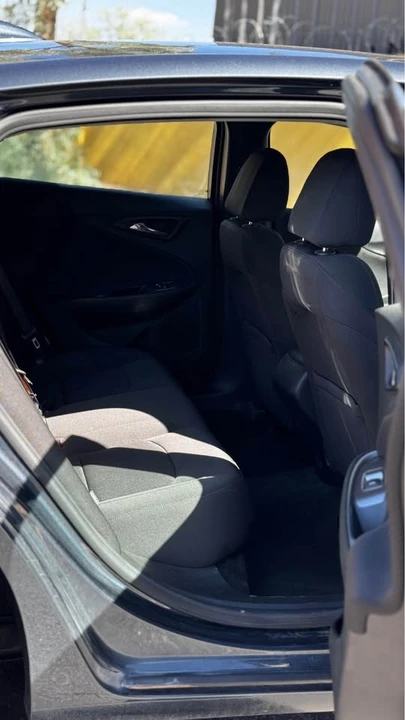 2020 Chevrolet Malibu - Image 10 of 13