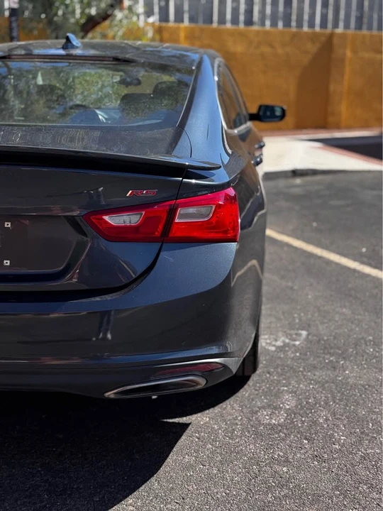 2020 Chevrolet Malibu - Image 12 of 13