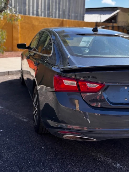 2020 Chevrolet Malibu - Image 11 of 13