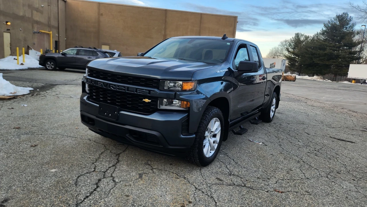 2020 Chevrolet Silverado 4th Gen - Image 2 of 17