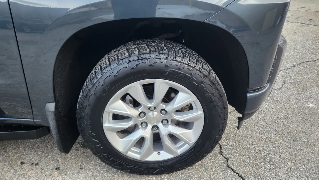 2020 Chevrolet Silverado 4th Gen - Image 7 of 17