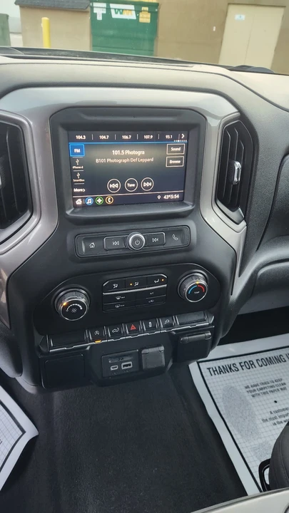 2020 Chevrolet Silverado 4th Gen - Image 13 of 17