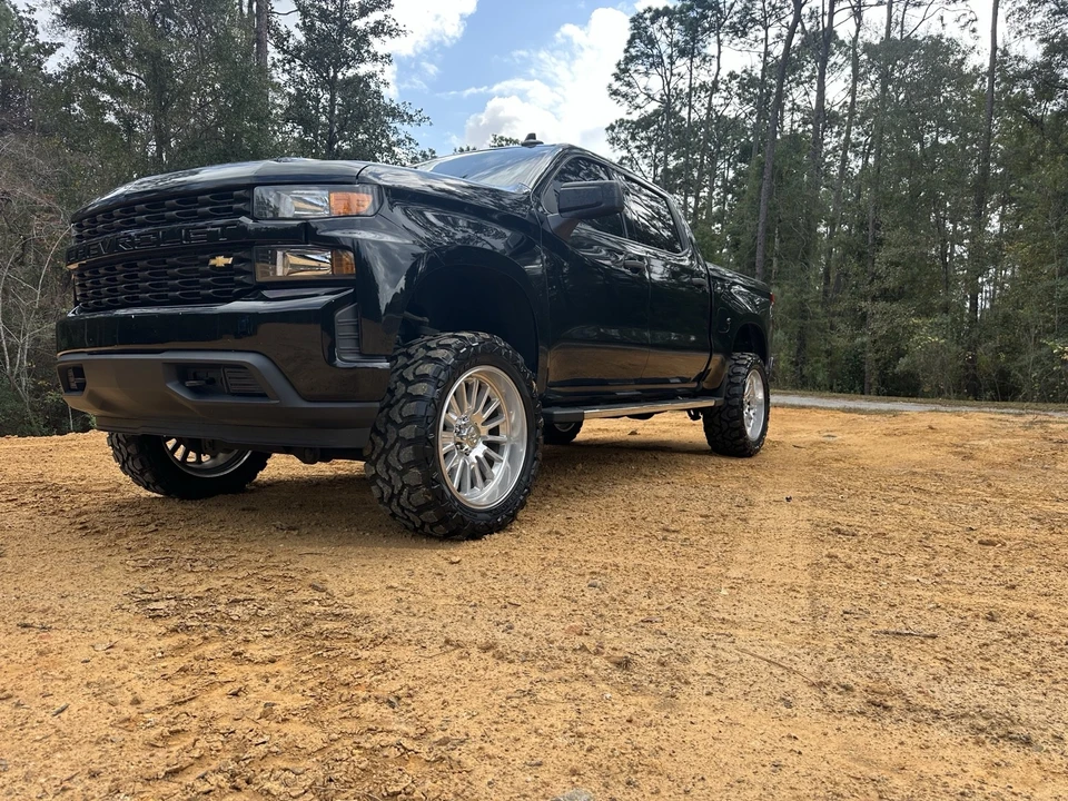 2020 Chevrolet Silverado 4th Gen - Image 5 of 14