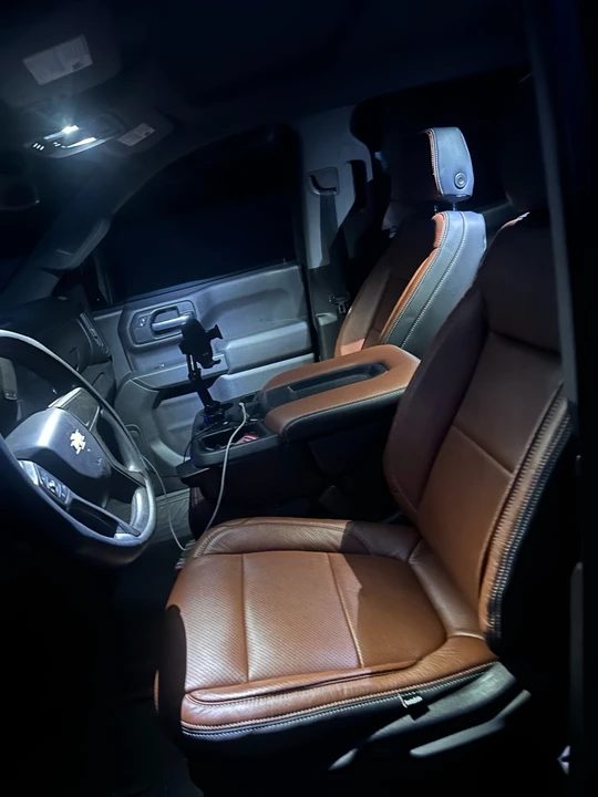 2020 Chevrolet Silverado 4th Gen - Image 10 of 14