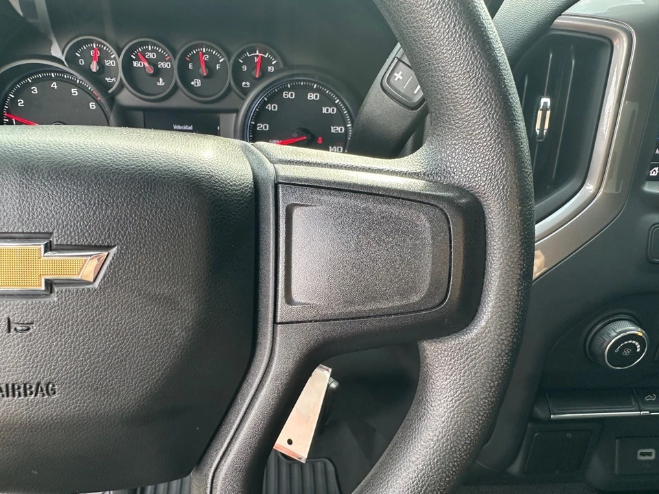 2020 Chevrolet Silverado 4th Gen - Image 16 of 21