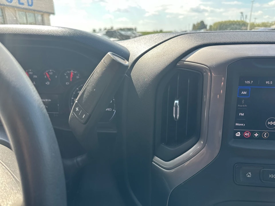2020 Chevrolet Silverado 4th Gen - Image 15 of 21