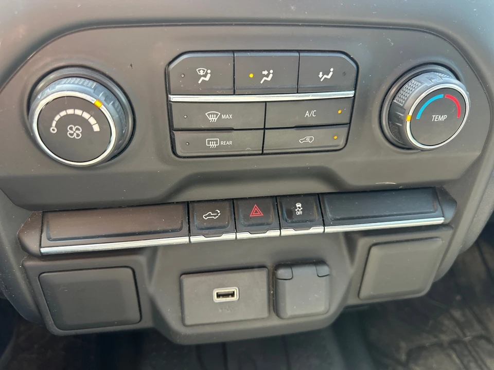 2020 Chevrolet Silverado 4th Gen - Image 13 of 21