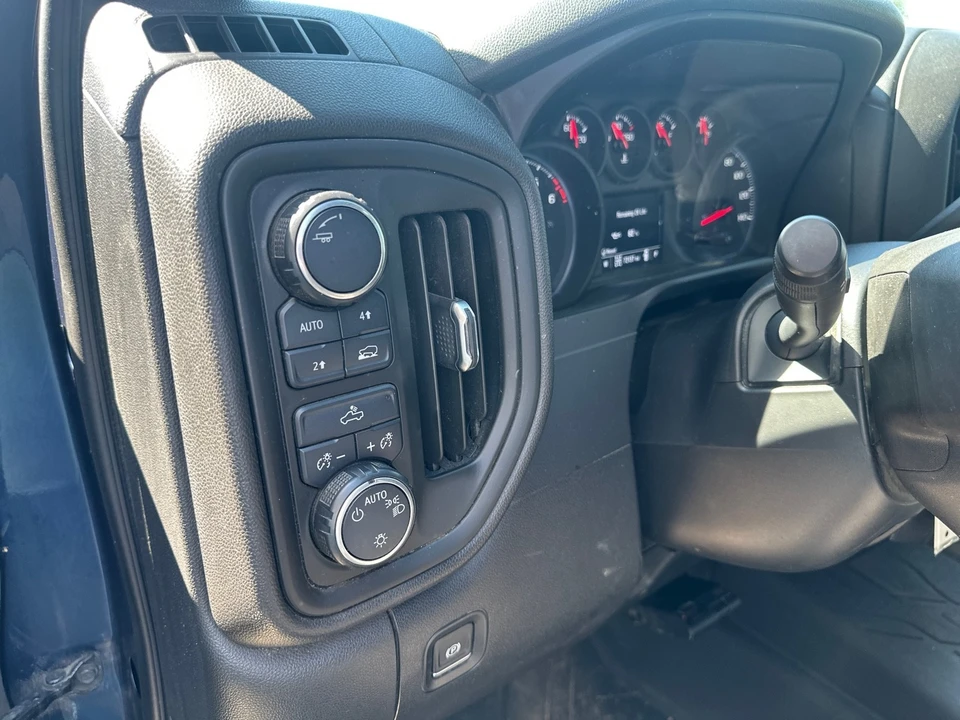 2020 Chevrolet Silverado 4th Gen - Image 8 of 21