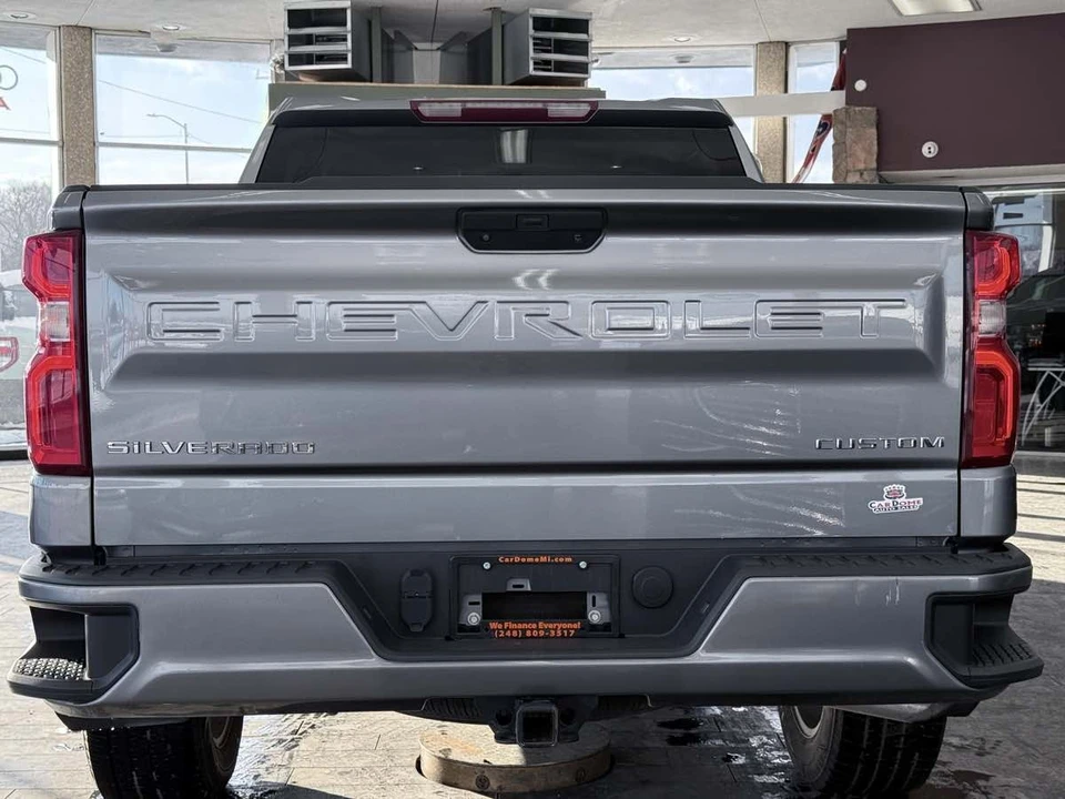 2020 Chevrolet Silverado 4th Gen - Image 11 of 21