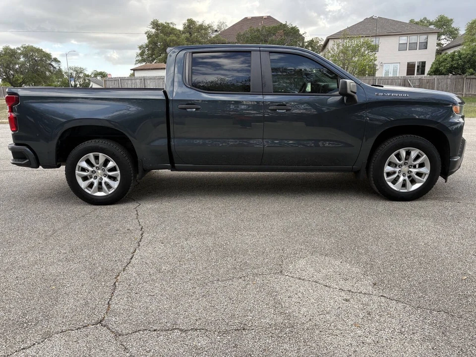2020 Chevrolet Silverado 4th Gen - Image 9 of 21