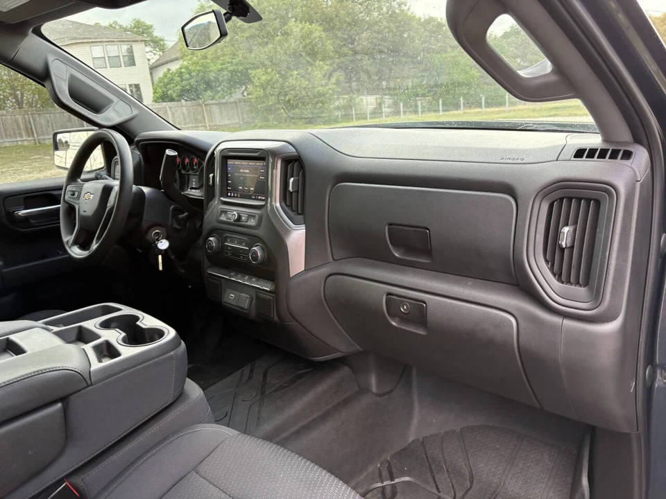 2020 Chevrolet Silverado 4th Gen - Image 18 of 21