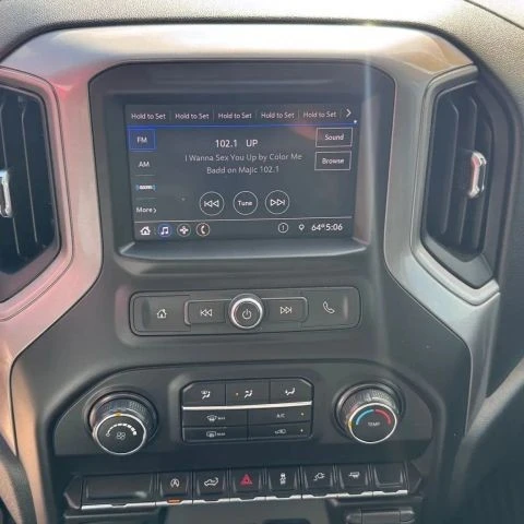 2020 Chevrolet Silverado 4th Gen - Image 12 of 15