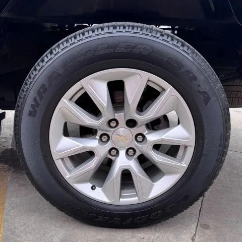 2020 Chevrolet Silverado 4th Gen - Image 8 of 16