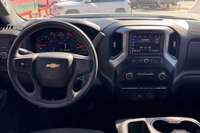 2020 Chevrolet Silverado 4th Gen - Image 9 of 15