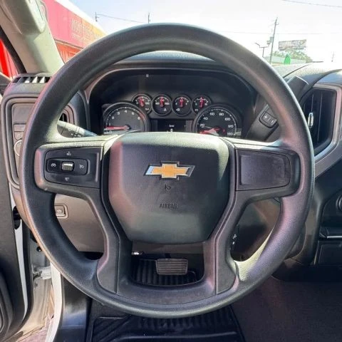 2020 Chevrolet Silverado 4th Gen - Image 11 of 15