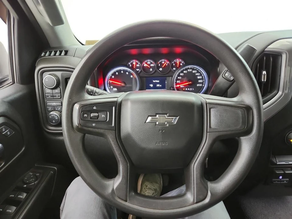 2020 Chevrolet Silverado 4th Gen - Image 16 of 21