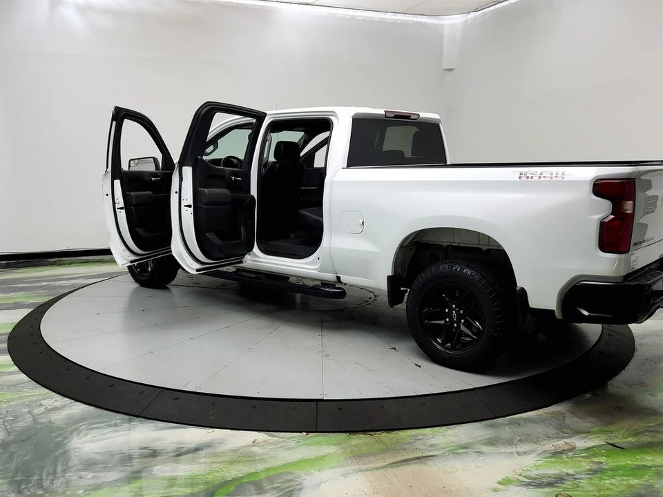 2020 Chevrolet Silverado 4th Gen - Image 12 of 31