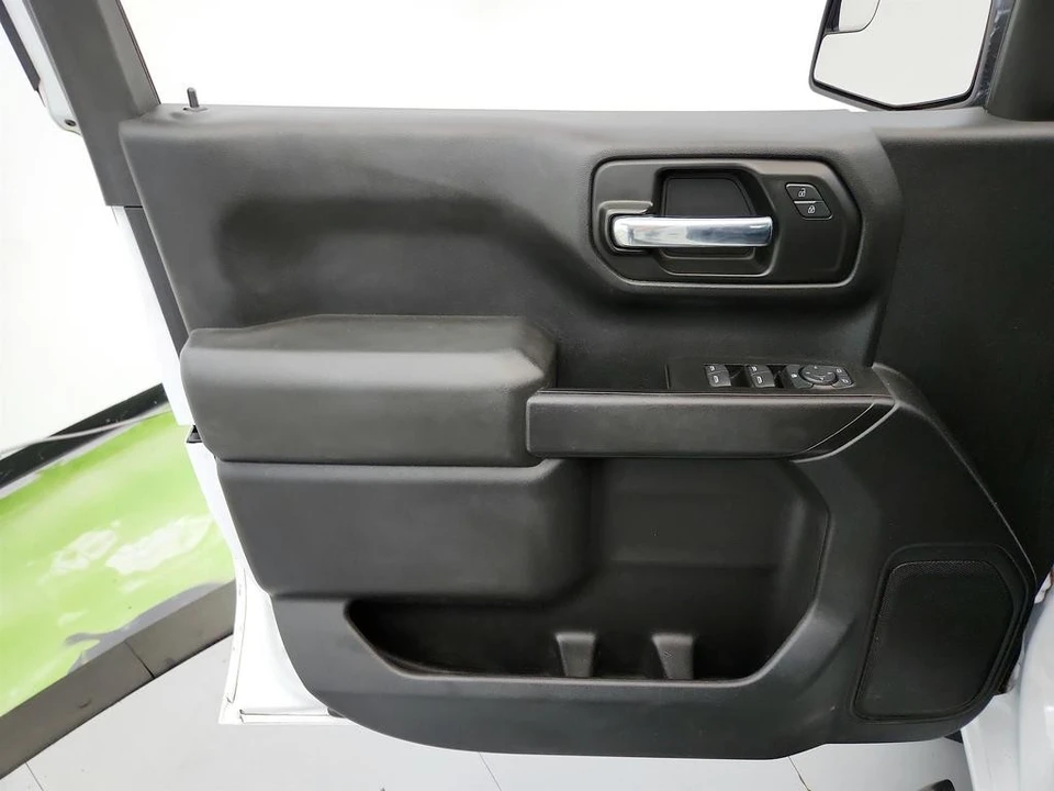 2020 Chevrolet Silverado 4th Gen - Image 20 of 21