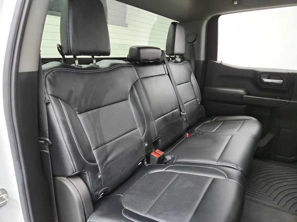 2020 Chevrolet Silverado 4th Gen - Image 26 of 31