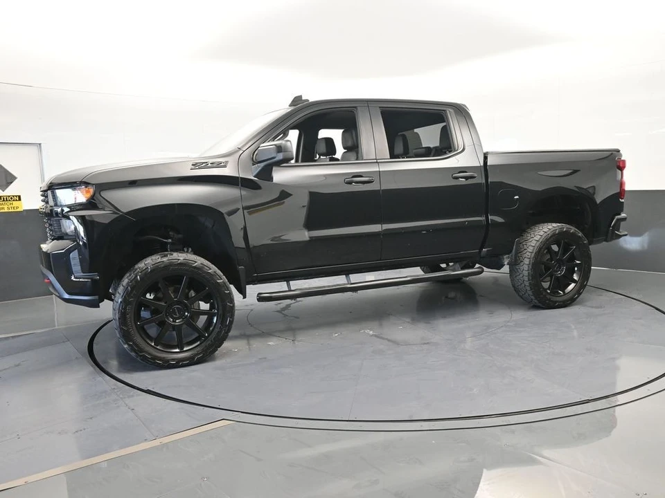2020 Chevrolet Silverado 4th Gen - Image 2 of 12