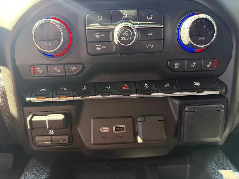 2020 Chevrolet Silverado 4th Gen - Image 19 of 21