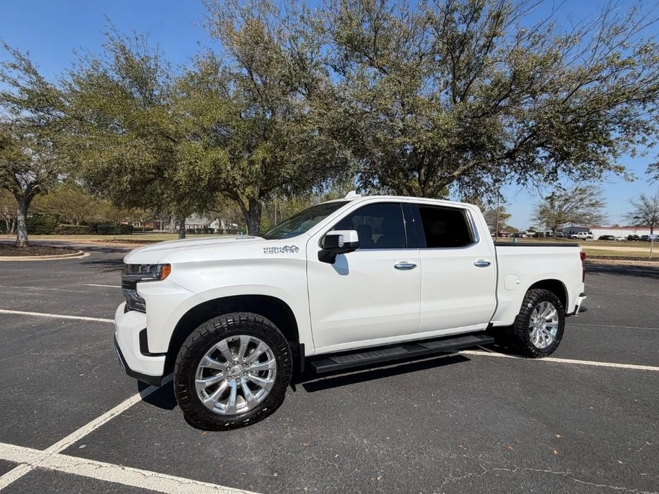 2020 Chevrolet Silverado 4th Gen - Image 2 of 21