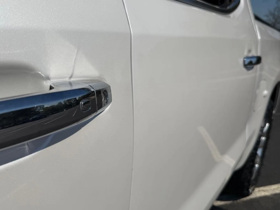 2020 Chevrolet Silverado 4th Gen - Image 5 of 21