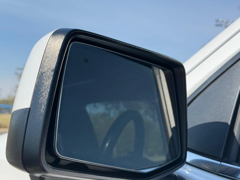 2020 Chevrolet Silverado 4th Gen - Image 7 of 21
