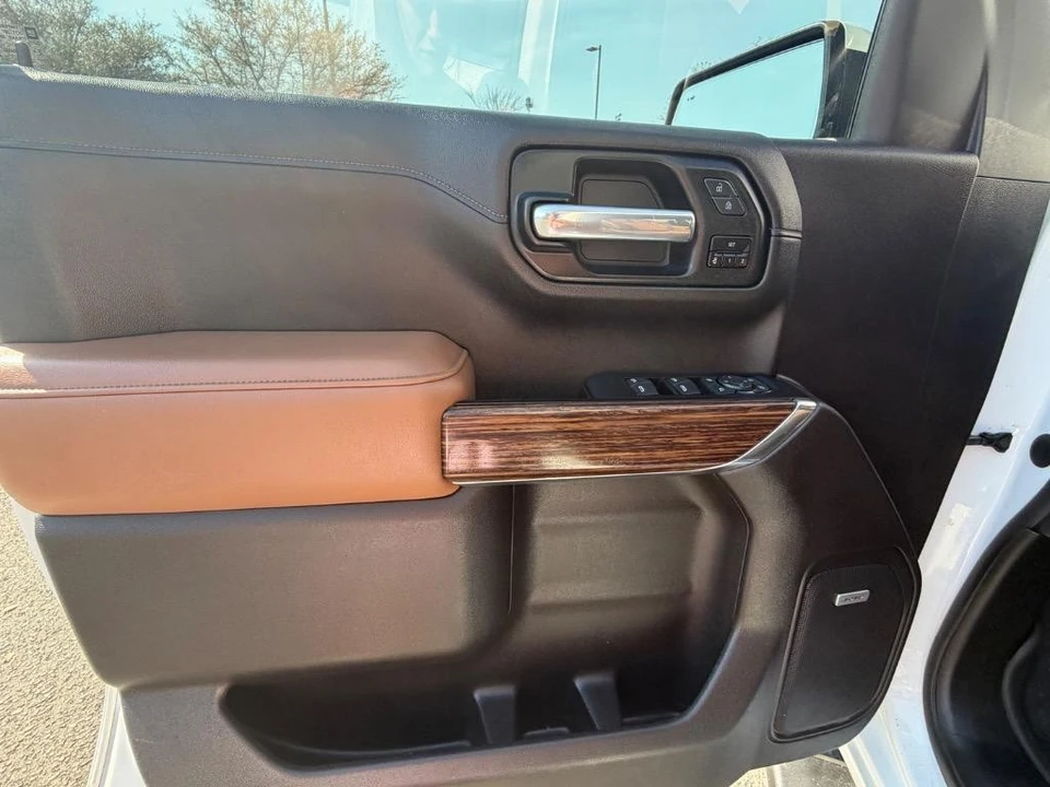 2020 Chevrolet Silverado 4th Gen - Image 8 of 21