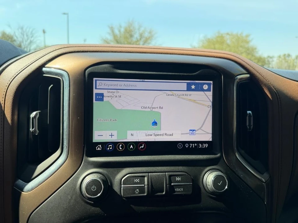 2020 Chevrolet Silverado 4th Gen - Image 18 of 21