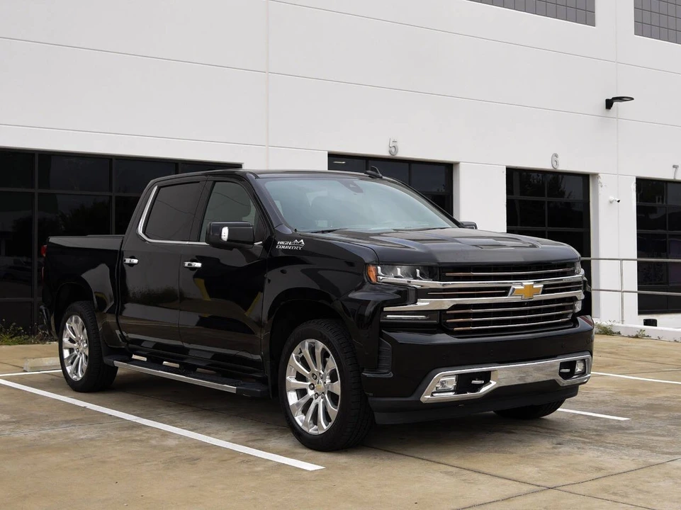 2020 Chevrolet Silverado 4th Gen - Image 3 of 12