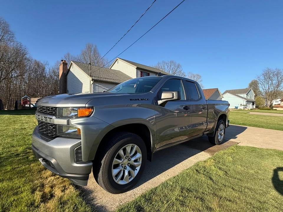 2020 Chevrolet Silverado 4th Gen - Image 3 of 14