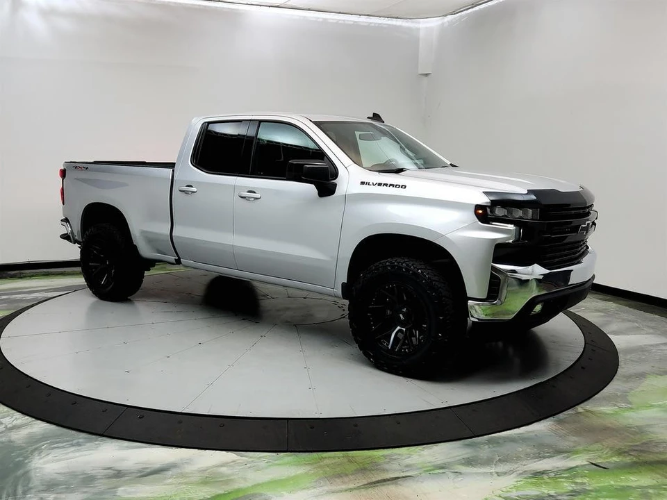 2020 Chevrolet Silverado 4th Gen - Image 3 of 21