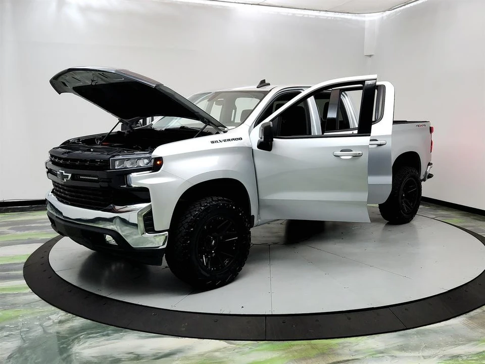 2020 Chevrolet Silverado 4th Gen - Image 9 of 21