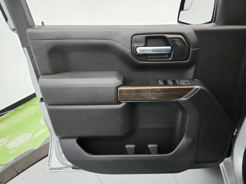 2020 Chevrolet Silverado 4th Gen - Image 20 of 21