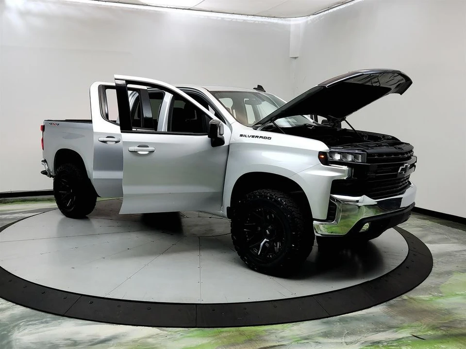 2020 Chevrolet Silverado 4th Gen - Image 10 of 21