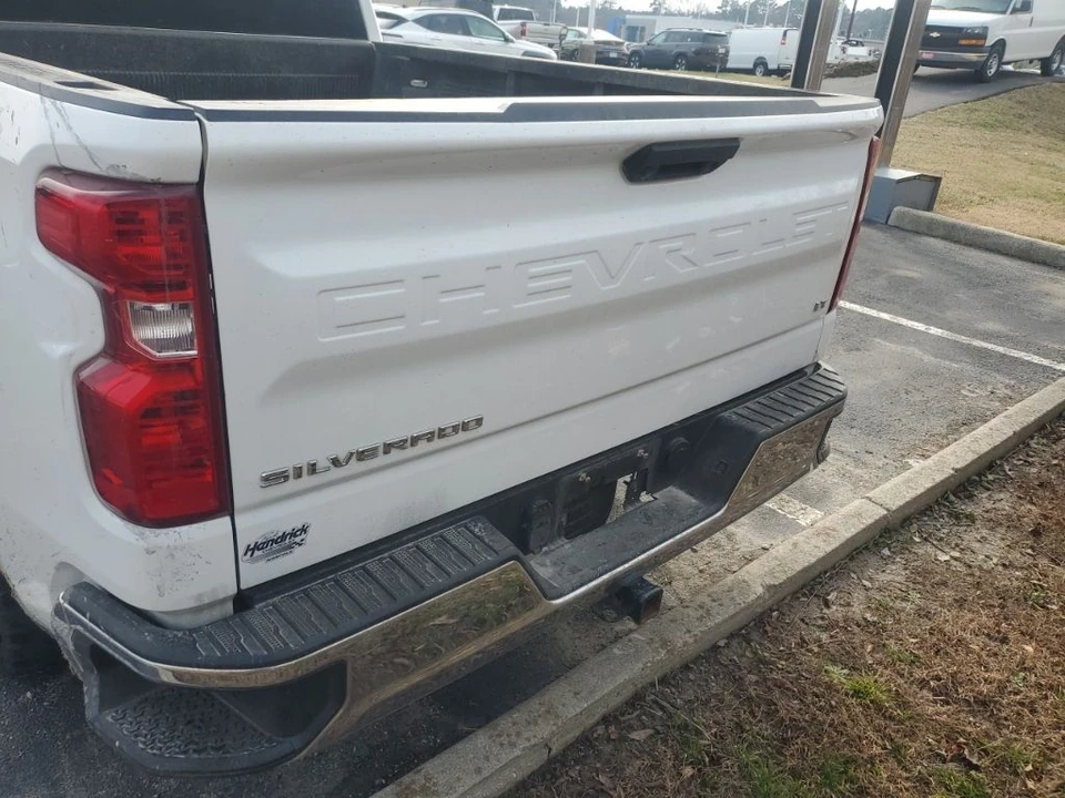 2020 Chevrolet Silverado 4th Gen - Image 4 of 12