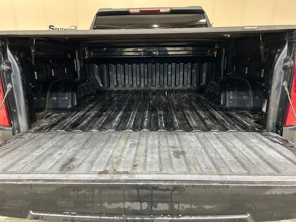 2020 Chevrolet Silverado 4th Gen - Image 5 of 12