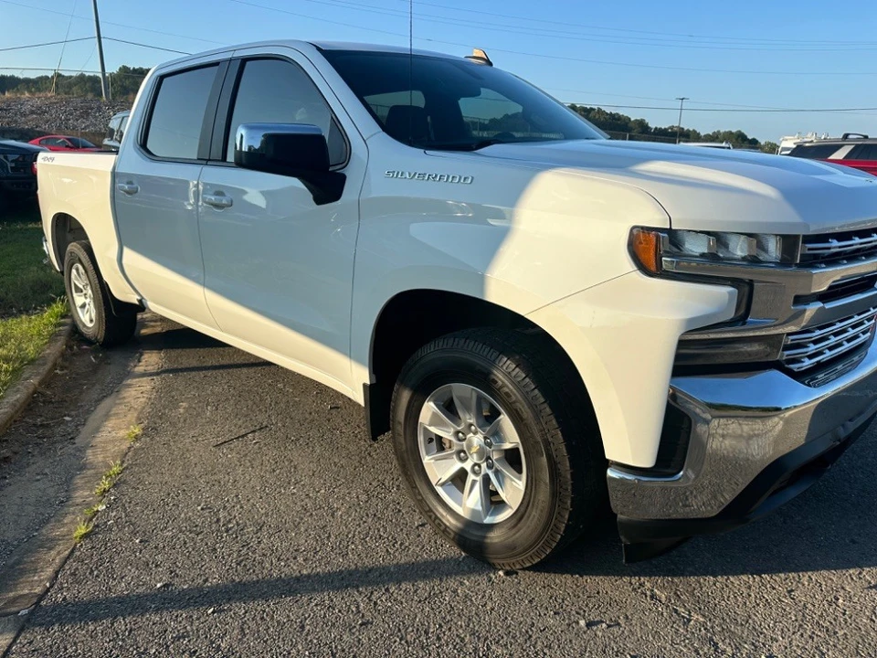 2020 Chevrolet Silverado 4th Gen - Image 4 of 12