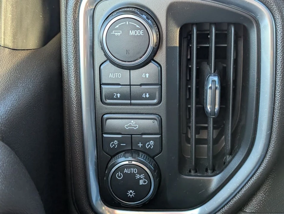2020 Chevrolet Silverado 4th Gen - Image 12 of 21