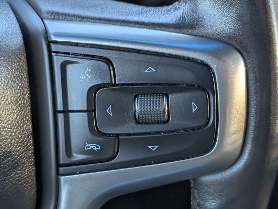 2020 Chevrolet Silverado 4th Gen - Image 14 of 21