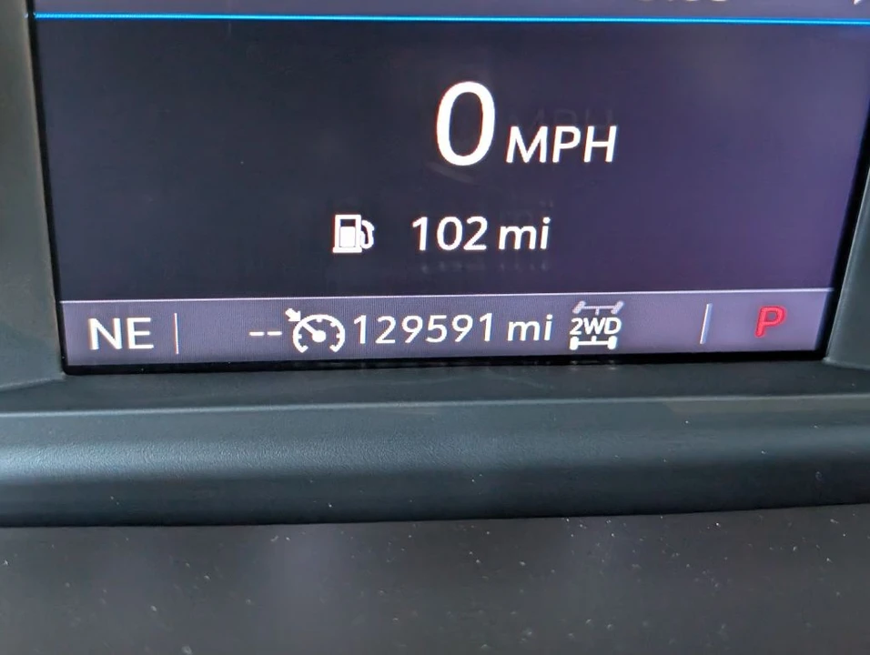 2020 Chevrolet Silverado 4th Gen - Image 15 of 21
