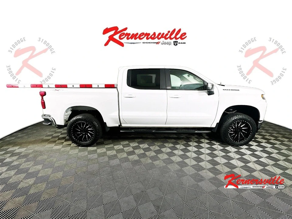 2020 Chevrolet Silverado 4th Gen - Image 8 of 12