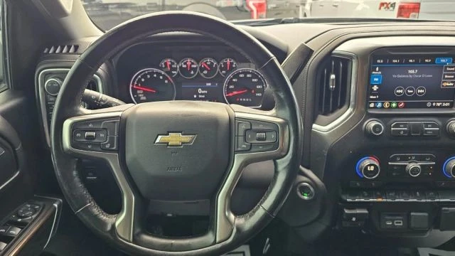 2020 Chevrolet Silverado 4th Gen - Image 17 of 21